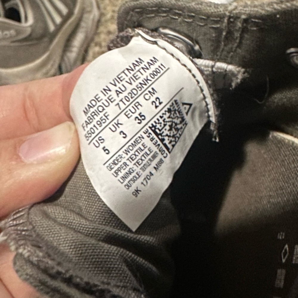 Women’s Green Slip on Converse